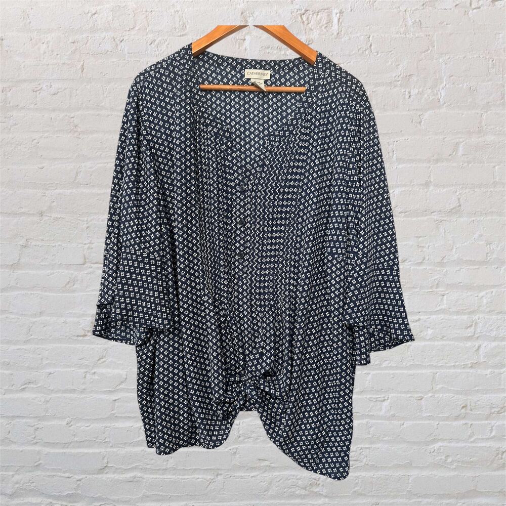 Catherines Women’s Navy Geometric Print Blouse‎ 3/4 Sleeve Draped Hem Top 26/28